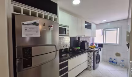 Apartamento de 2 quartos com sacada à venda em Palhoça/SC