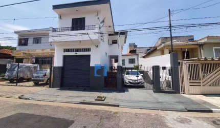 IMÓVEL PARA INVESTIMENTO OU PARA UMA FAMILIA GRANDE!