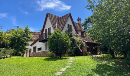 Casa na região serrana do Rio de Janeiro - Condomínio Weekend Club