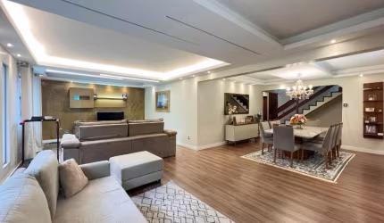 Casa Magnífica no Comary – Um Verdadeiro Refúgio de Elegância e Conforto