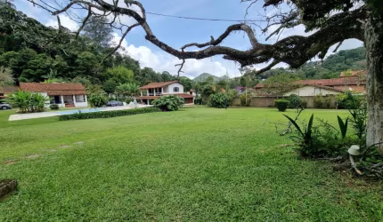Excelente Sítio Próximo ao Centro de Teresópolis!