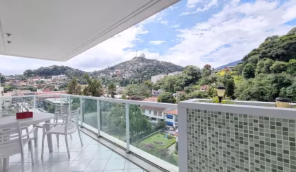 Apartamento amplo de 3 quartos , vista livre e andar alto no centro de Teresópolis