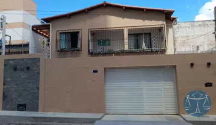 Casa com 3 quartos à venda na Rua Monsenhor Amâncio Ramalho, 108, Lagoa Nova, Natal por R$ 550.000