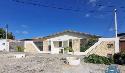 Casa com 6 quartos à venda na Joca Soares, 3698, Candelária, Natal por R$ 900.000