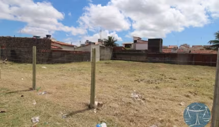 Terreno à venda na Jatoba, 229, Nova Parnamirim, Parnamirim por R$ 590.000