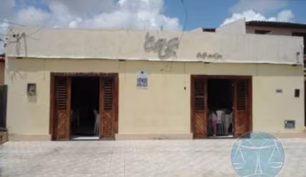 Casa com 2 quartos à venda na Da Sheelita, 11, Lagoa Nova, Natal por R$ 300.000