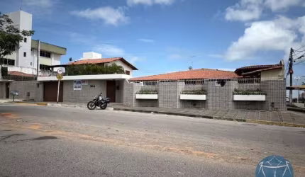Casa com 3 quartos à venda na Doutor Lauro Pinto, 304, Lagoa Nova, Natal por R$ 1.500.000