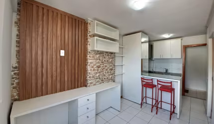 Pronto pra morar, vista livre, semi mobiliado, armários planejados, vaga de garagem, desocupado, financiamento bancário e fgts.