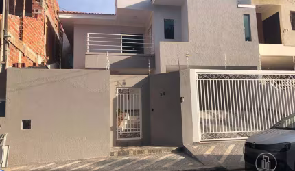Sobrado com 3 dormitórios à venda, 394 m² por R$ 998.000 - Jardim Pagliato - Sorocaba/SP