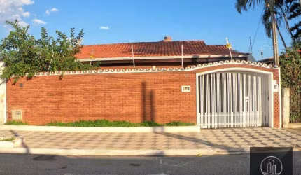 Casa com 3 dormitórios à venda, 156 m² por R$ 600.000,00 - Vila Jardini - Sorocaba/SP