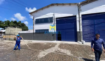 Alugue Galpão de 500m² na Imbiribeira, com acesso de carretas