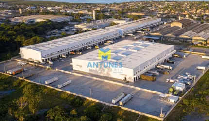 Alugue galpão em condomínio com 2.559m² 8 docas Crossdocking, em Prazeres na BR-101