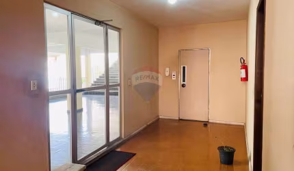 Apartamento 3 quartos com suite, elevador e garagem no São Mateus.