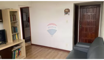 Apartamento 2 quartos reformado pertinho do centro