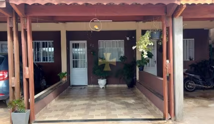 Casa com 2 quartos à venda no Jardim São Miguel, Bragança Paulista  por R$ 240.000