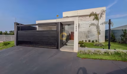Casa à venda no bairro Tocantins - Toledo/PR