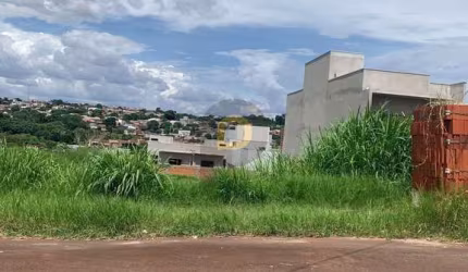 Terreno na Vila Pioneiro