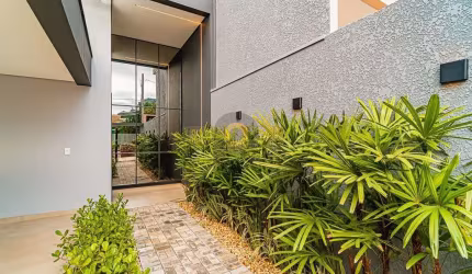 Casa à venda no bairro Jardim Pancera - Toledo/PR