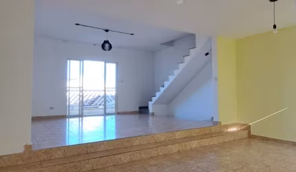 ALUGA-SE APARTAMENTO – 3 DORMITÓRIOS | LADO PRAIA – BAIRRO IMPERADOR