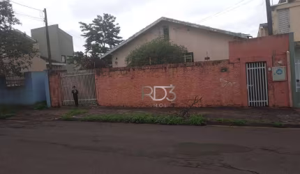 Casa com 4 quartos à venda na Rua Júlio César Ribeiro, 28, Jardim Lolata, Londrina, 200 m2 por R$ 600.000