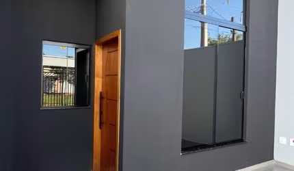 Casa com 3 dormitórios à venda, 81 m² por R$ 385.000,00 - Conjunto Habitacional Alexandre Urbanas - Londrina/PR