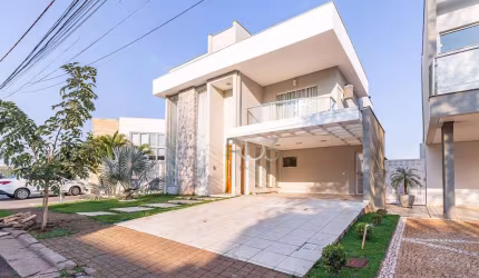 Sobrado à venda, 221 m² por R$ 2.500.000,00 - Condomínio Royal Forest - Londrina/PR