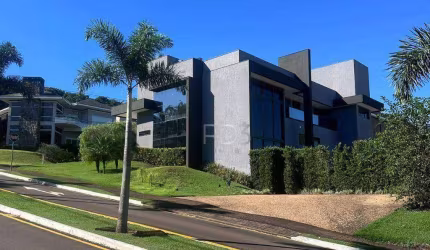 Sobrado à venda, 710 m² por R$ 10.000.000,00 - Royal Park Residence &amp; Resort - Londrina/PR