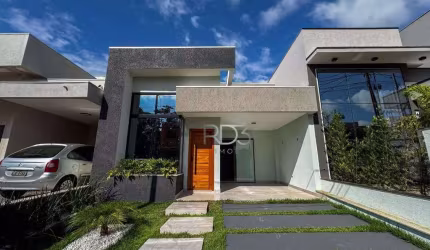 Casa com 3 dormitórios à venda, 112 m² por R$ 585.000,00 - Heimtal - Londrina/PR