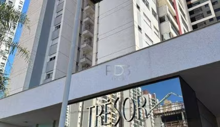 Apartamento com 3 dormitórios para alugar, 95 m² por R$ 5.098,00/mês - Gleba Fazenda Palhano - Londrina/PR