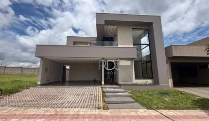 Casa com 3 dormitórios à venda, 150 m² por R$ 1.800.000,00 - Condomínio Bellevie - Cambé/PR