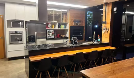 Sobrado com 3 dormitórios à venda, 244 m² por R$ 1.800.000,00 - Condomínio Bella Vitta - Londrina/PR