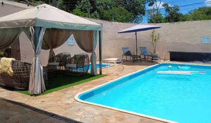 Sobrado com 2 dormitórios à venda, 239 m² por R$ 750.000,00 - Indusville - Londrina/PR