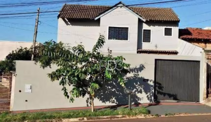 Sobrado com 3 dormitórios à venda, 100 m² por R$ 375.000,00 - Jardim Maria Luiza - Londrina/PR