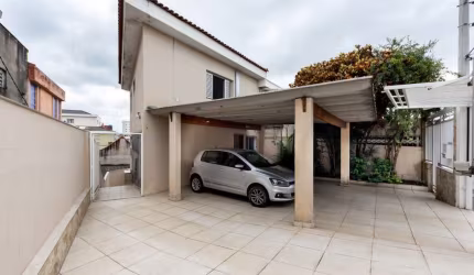 Elegante sobrado para venda com 3 quartos, sendo 1 suíte, 110m²