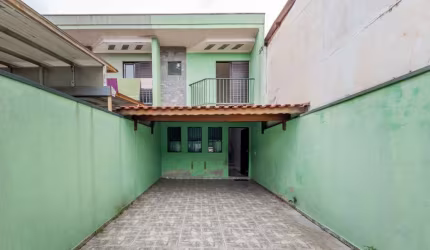 Elegante sobrado para venda com 2 quartos, sendo 2 suítes, 83m²