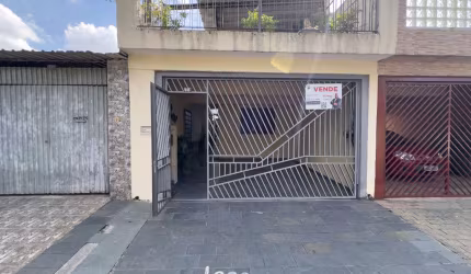 Agradável casa tipo para venda com 3 quartos, sendo 1 suíte, 85m²