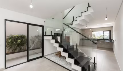Atraente sobrado para venda com 3 quartos, sendo 3 suítes, 229m²