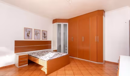 Imperdível casa tipo para venda com 4 quartos, sendo 1 suíte, 300m²