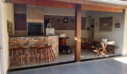 Sobrado a venda no condomínio Residencial Campos do Conde em Paulinia, São Paulo.
