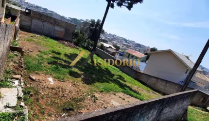 EXCELENTE TERRENO!!! 840m² DE ÁREA TOTAL, ÓTIMA LOCALIZAÇÃO