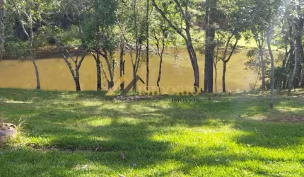 EXCELENTE CHÁCARA!!! CAMPO DE FUTEBOL, TANQUE DE PEIXE, PAIOL