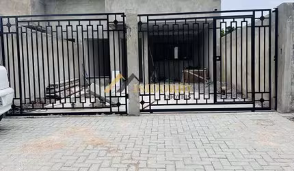CASA EM SÃO JOSÉ DOS PINHAIS! 03 QUARTOS, SUÍTE, CHURRASQUEIRA