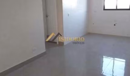 ÓTIMO APARTAMENTO!!! 02 QTOS., VAGA DE GARAGEM, BEM LOCALIZADO