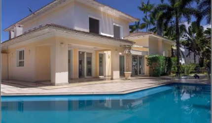 Casa em Condomínio com 4 Suítes, 443m² por R$ 8.800.000 - Hanga Roa - Bertioga/SP