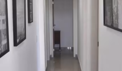 Apartamento  localizado no Ingá,3 quartos sendo 1 suíte e 1 vaga