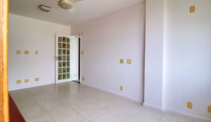 Apartamento Nilo Peçanha:2 quartos sendo 1 suíte é 1 vaga.