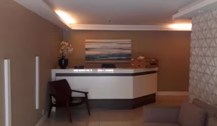 Apartamento Localizado em Icaraí, três dormitórios sendo uma suíte e uma vaga.