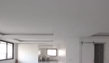 Excelente cobertura duplex,ampla ,composta de 3 quartos com 1 suíte,varanda ,churrasqueira e piscina.