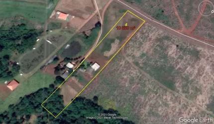 Chácara com 10 000 m², casa de alvenaria, encosta na Rodovia, a venda em Chapecó. Clique para ver mais detalhes.