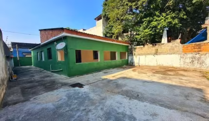 Vendo Casa Linear com quintal amplo em Nova Iguaçu